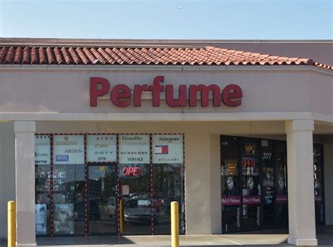 perfume outlet stores near me.